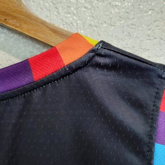 Lakers Rainbow Pride Jersey Size XL - Picture 7 of 9